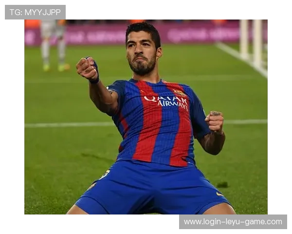 苏亚雷斯与凯恩：组织型9号的两种极致形态解析