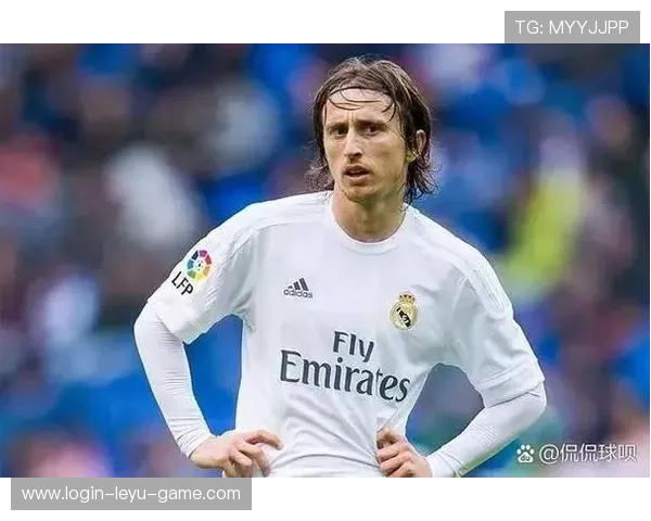 莫德里奇与克罗斯：组织核心分化，前者更倾向持球推进，后者更集中于体系分配