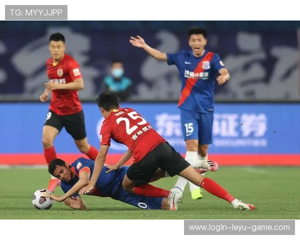 救险解围算不算犯规？规则如何界定防守动作的合法性